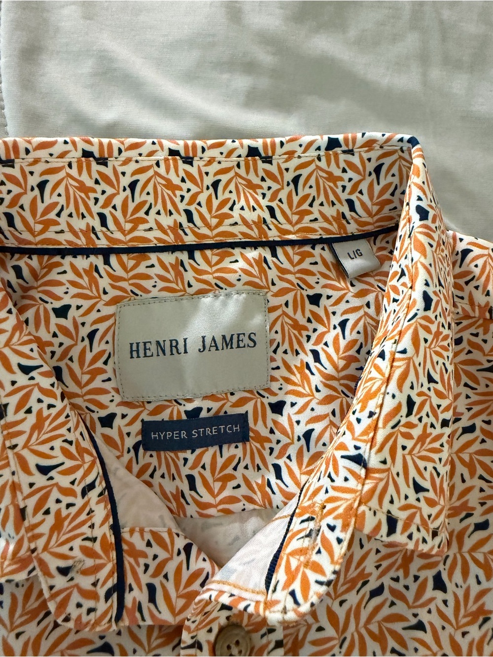 Men's Short-Sleeve Orange Floral Button-Down Shirt - Picture 5 of 7